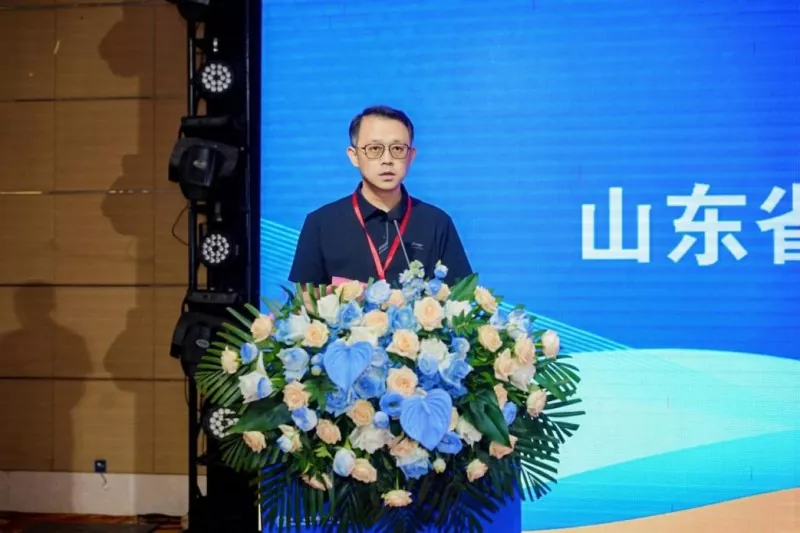Osredotočenost na globalni razvoj: Združenje industrije jeklenih konstrukcij Shandong je uspešno izvedlo konferenco o izmenjavi izkušenj o industrijski internacionalizaciji