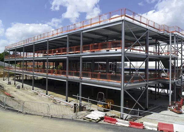 Bolnišnica Steel Frame