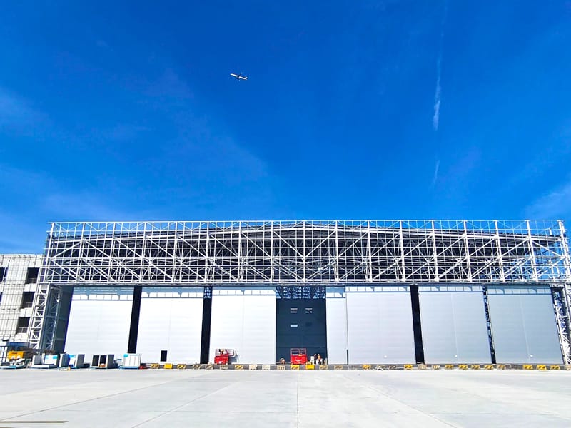 Jeklena konstrukcija Hangar vozlišča civilnega letalstva